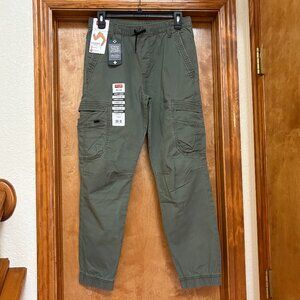 Wrangler Boys Gamer Cargo Pants in Olive, Size 16 Regular, NWT